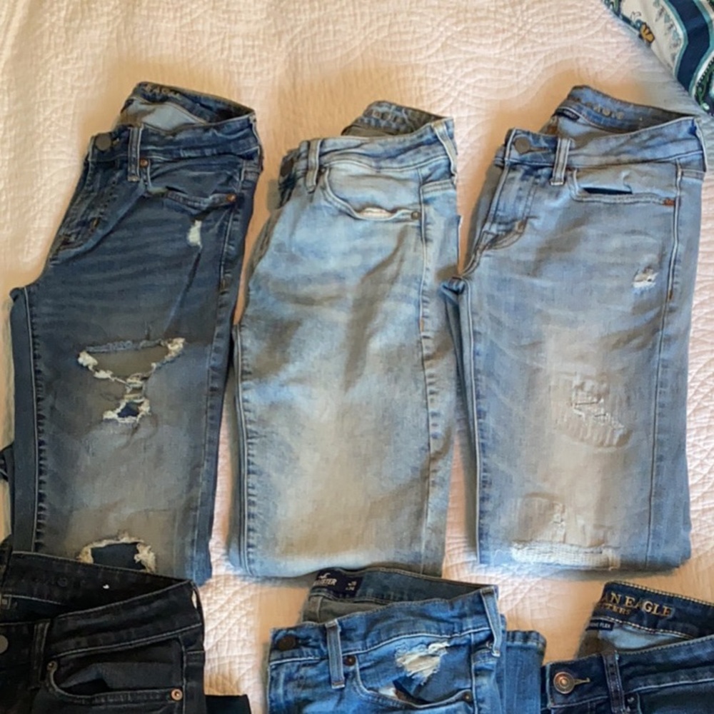 AE & Hollister Jeans 28x34